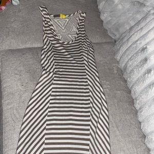 Women’s long maxi dress barely worn well kept cleaners visit